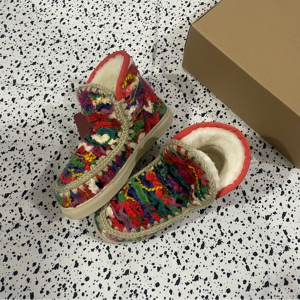 Mou Multicolor Crochet Knit Fleece-Lined Boots - Picture 7 of 8